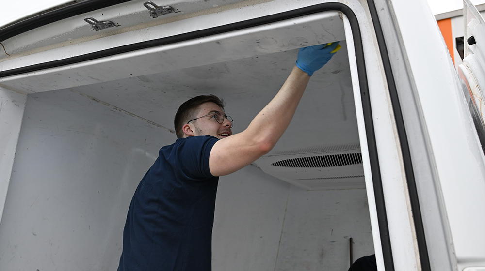 CSR-Aktion Car Wash mit der Kölner Tafel