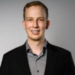 Porträtfoto von Robin Südkamp, Security Consultant bei der carmasec.