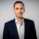 Porträtfoto von Holger Kühlwetter, Senior Security Consultant bei der carmasec